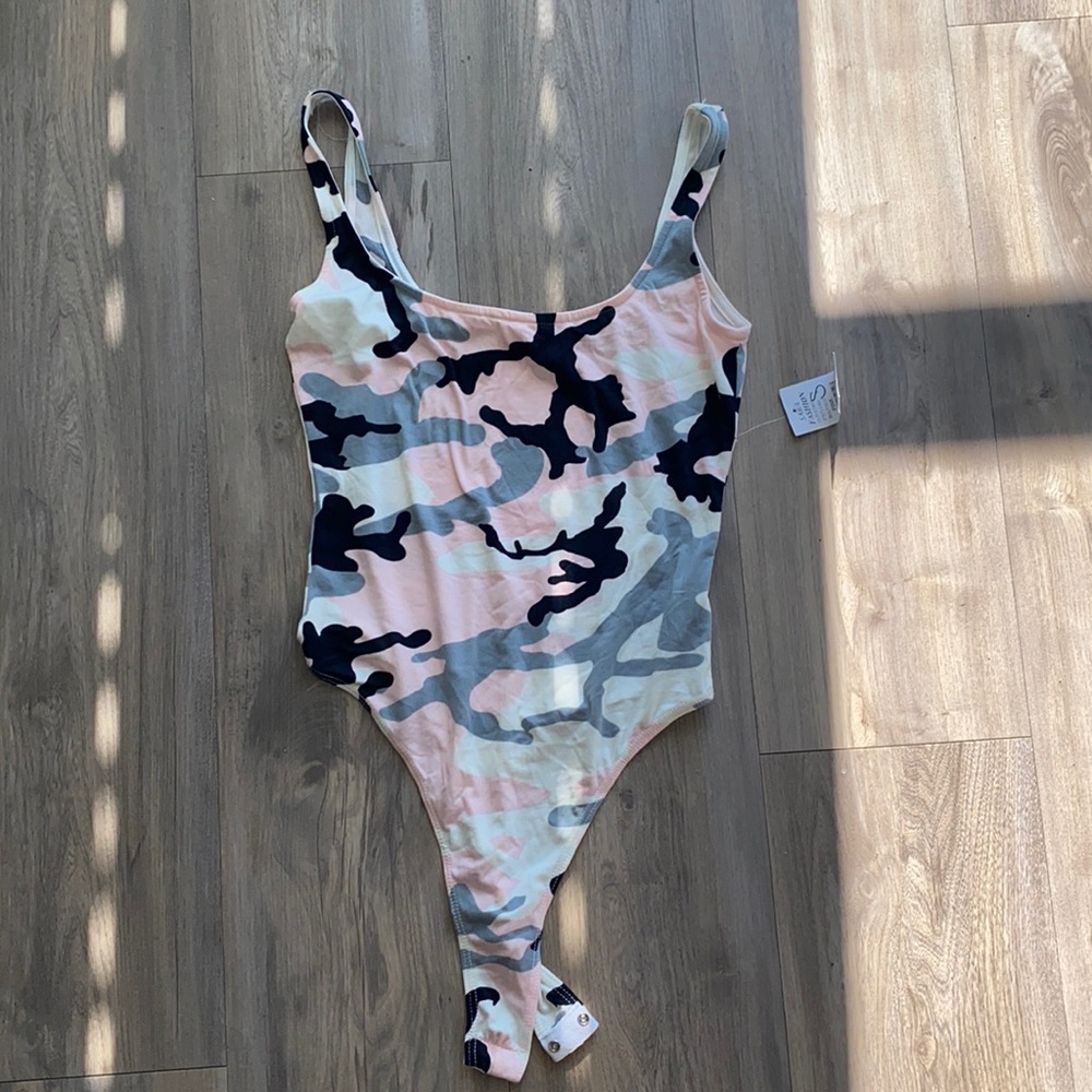 Pink camouflage print body suit